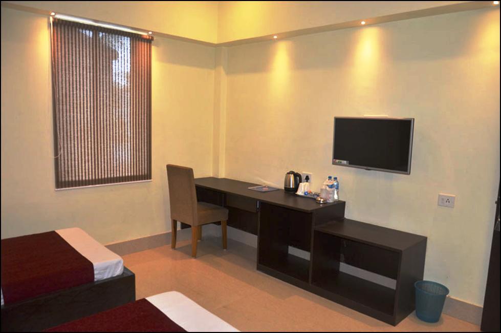 Hotel Pritika Durgāpur Extérieur photo