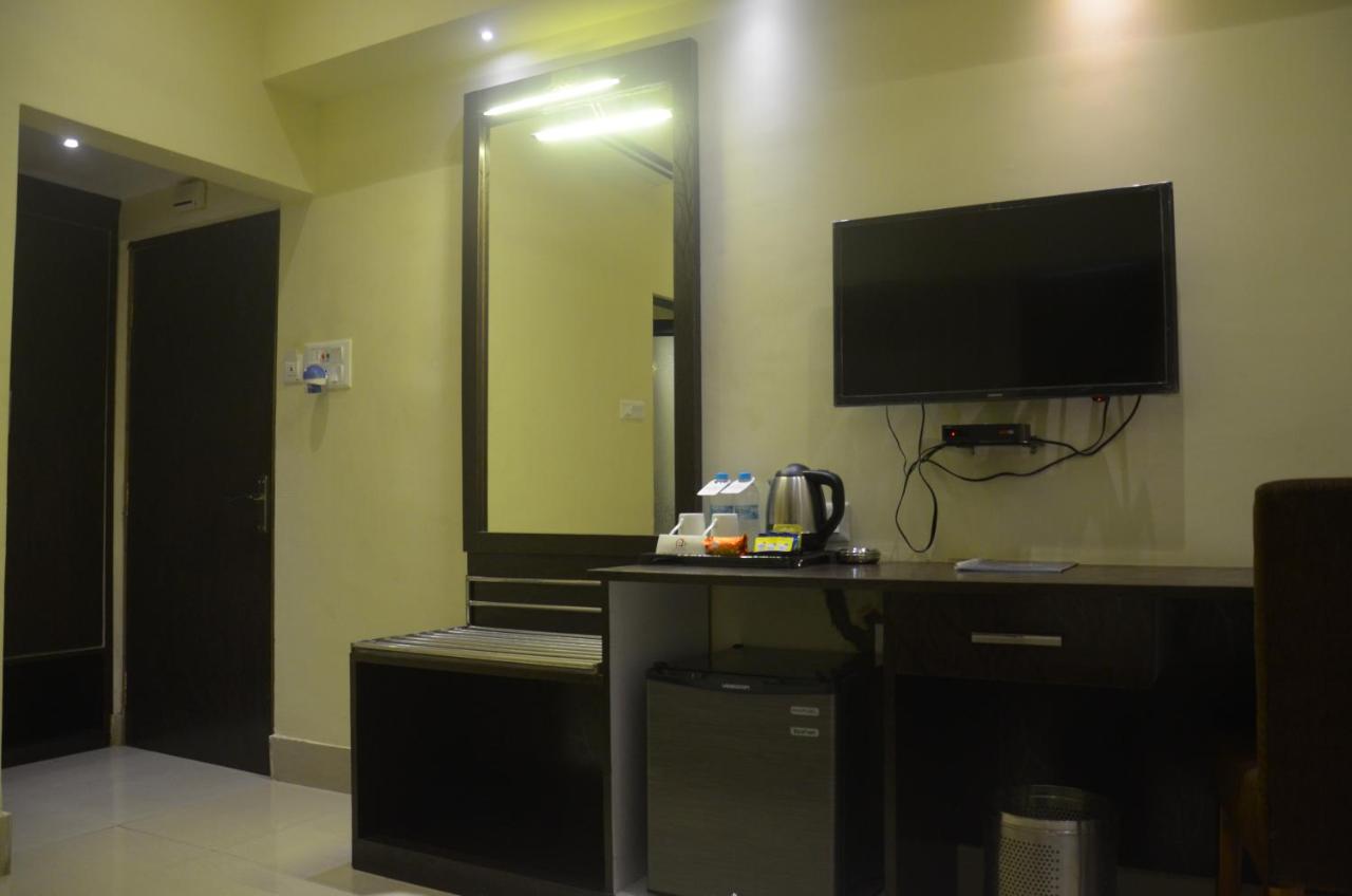 Hotel Pritika Durgāpur Extérieur photo