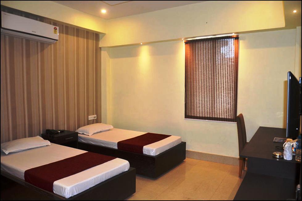Hotel Pritika Durgāpur Extérieur photo