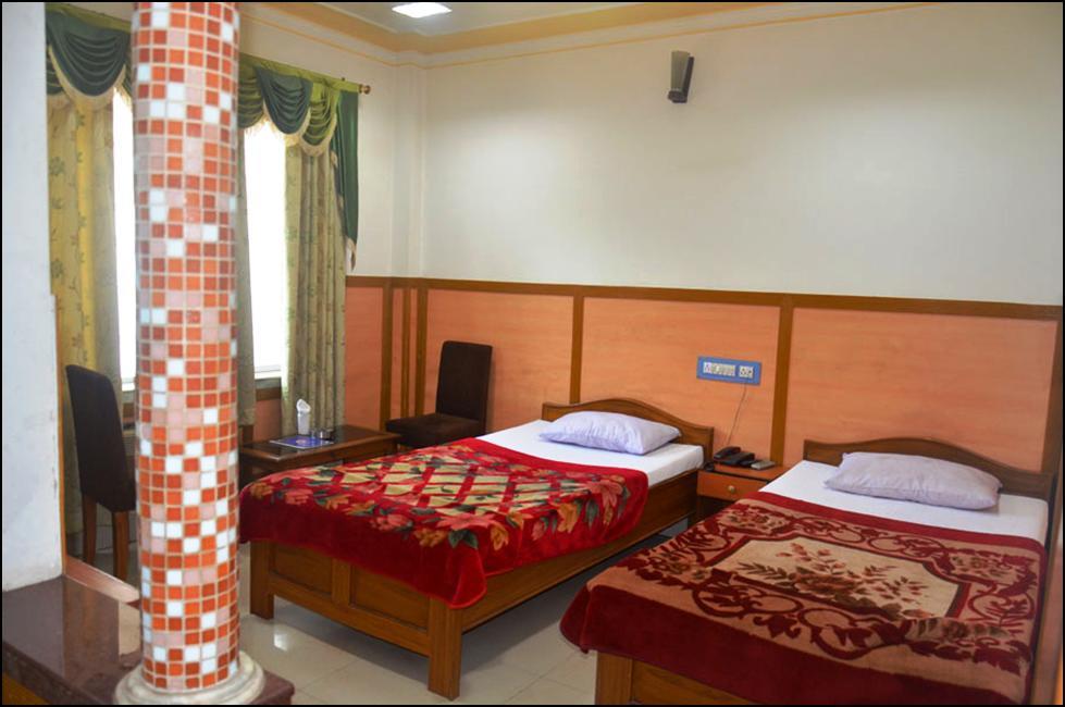 Hotel Pritika Durgāpur Extérieur photo