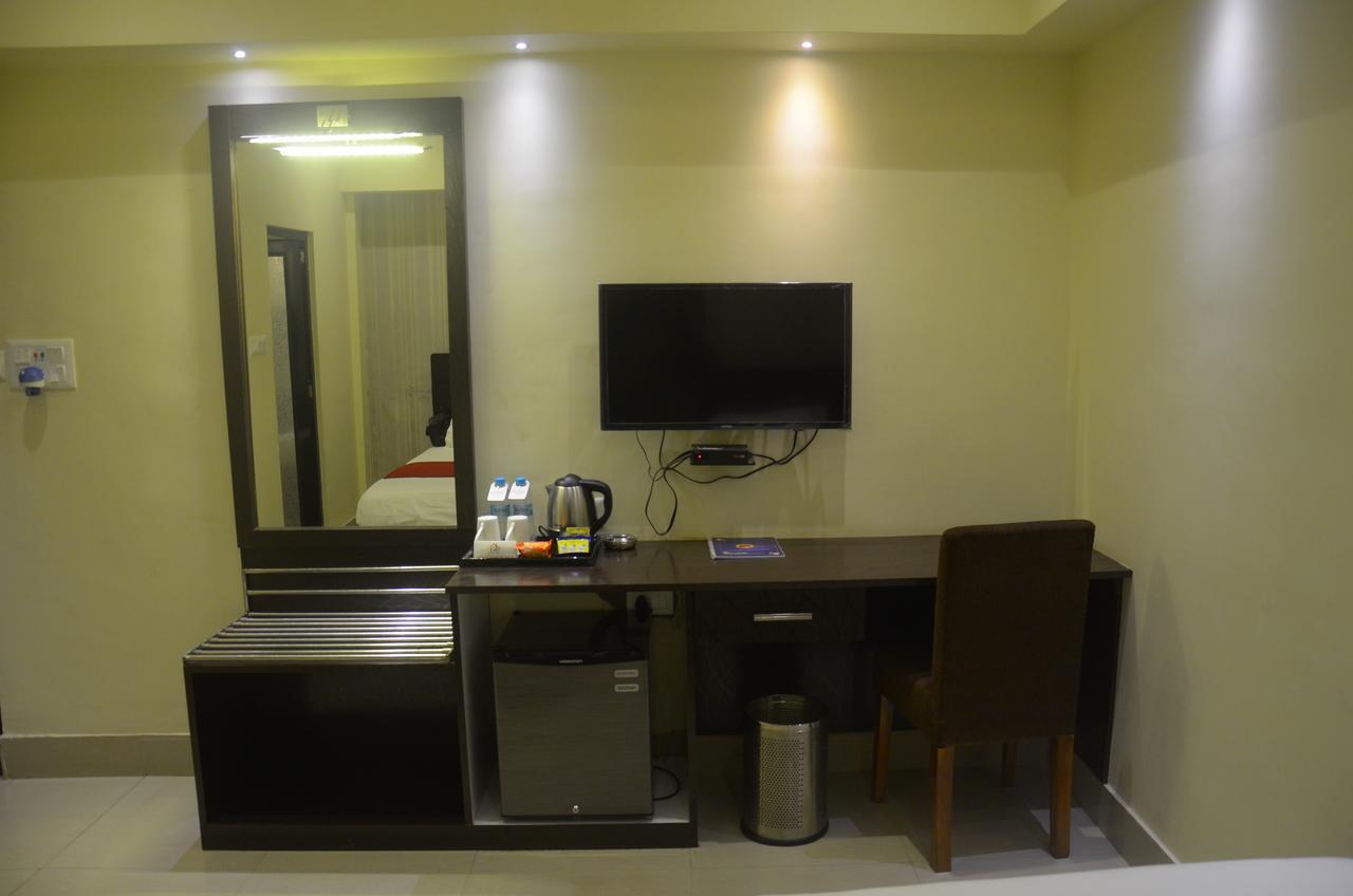 Hotel Pritika Durgāpur Extérieur photo